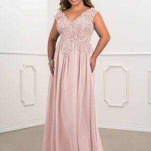 Long Dusty Rose Evening Dress Size 26 NWT